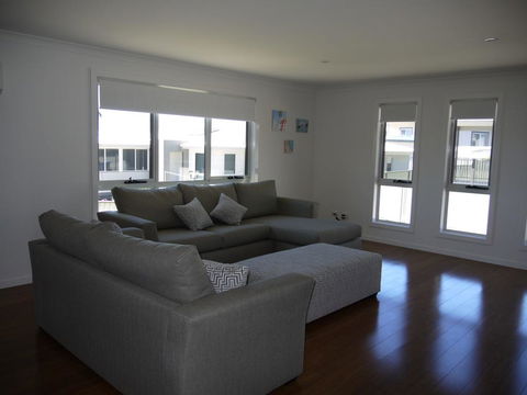 Westwood Villas - Bridport - Brisbane Tourism 3