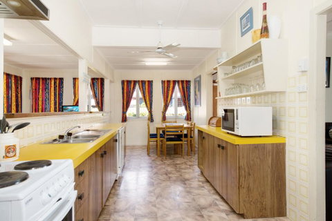 Wheelchair Friendly With Water Views - Welsby Pde, Bongaree - Brisbane Tourism 2