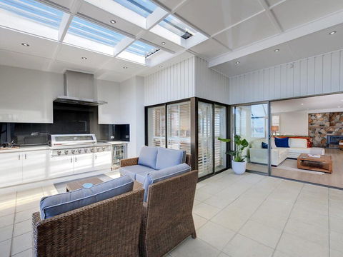 Whispering Sands', 10 Sandy Point Road - Luxury Waterfront Home With Aircon, WIFI & Foxtel - Tourism Brisbane 0