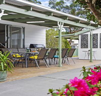 Whispering Waves - relaxing beach house - Brisbane Tourism