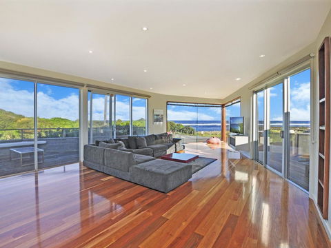 Whispers - Tourism Brisbane 2