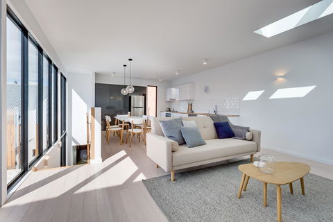 White Room Apartments - Brisbane 4u 0