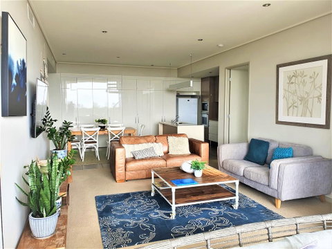 White Shells Luxury Apartments - Tourism Brisbane 2