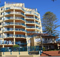 Whitesands G2 - Main Beach Location - Brisbane Tourism