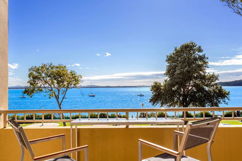 Whitesands, Unit 113/41-45 Shoal Bay Road - Tourism Brisbane 0