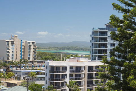 Whitesands, Unit 602, 34-38 North Street - Tourism Brisbane 3