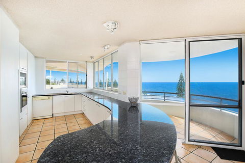 Wickham Cove Unit 10, 45 Albert Street. Kings Beach - Tourism Brisbane 2