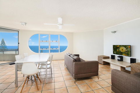 Wickham Cove Unit 10, 45 Albert Street. Kings Beach - Tourism Brisbane 3