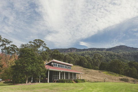 Willabrook Retreat - Mojo Cottage - Romantic Escape! - Brisbane Tourism 0