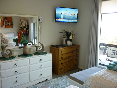 Willowbank Drive Bed & Breakfast - Tourism Brisbane 2