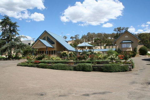 Willows Motel - Tourism Brisbane 1