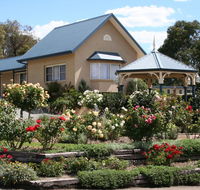 Willows Motel - Tourism Brisbane