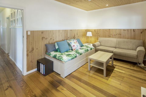 Windsong - Pet Friendly, Wifi And Close To Water - Tourism Brisbane 3