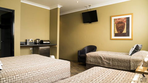 Windsor Castle Hotel - Brisbane 4u 1