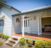 Wine Country Cottage located right at the Hunter Valley gateway close to everything - Brisbane Tourism