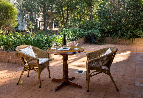 Wine Country Drive Guest House - Tourism Brisbane 3