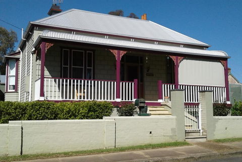 Wombermere - Tourism Brisbane 0
