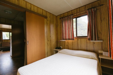 Wonboyn Cabins - Tourism Brisbane 3