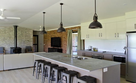 Woolshed Hill Estate - Brisbane Tourism 1