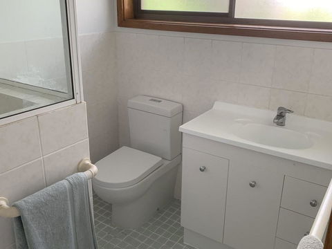 Wreck Beach Cottage @ Shoal Bay - Tourism Brisbane 2