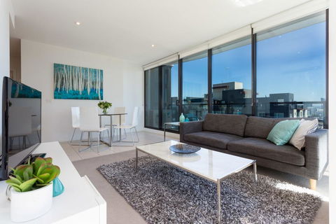 Wyndel Apartments - Southbank Views - Tourism Brisbane 0