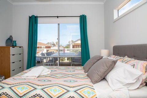 Xanadu - Aldinga Beach - Brisbane Tourism 2