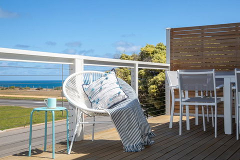 Xanadu - Aldinga Beach - Brisbane Tourism 0