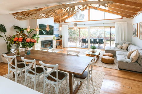Yallingup Valley Retreat - Tourism Brisbane 1