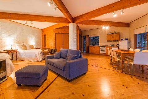 Yallingup's Best Located Beach House - Tourism Brisbane 1