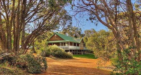 Yallingup Forest Resort - Tourism Brisbane 0