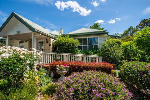 Yarra Gables - Tourism Brisbane 2