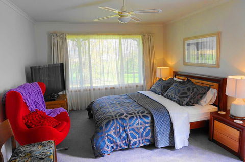 Yarragon 4 Bedroom House In Gippsland - Tourism Brisbane 2