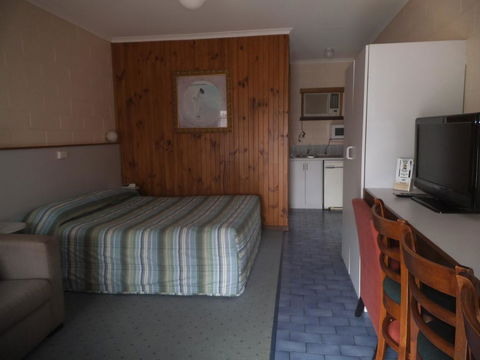 Yarragon Motel - Tourism Brisbane 3