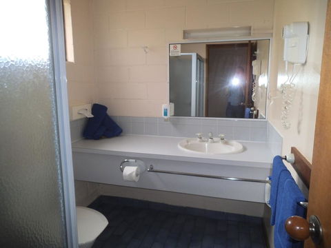 Yarragon Motel - Tourism Brisbane 0