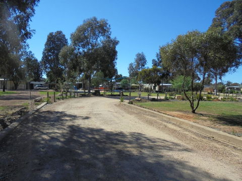 Yarrawonga Riverlands Tourist Park - Tourism Brisbane 1