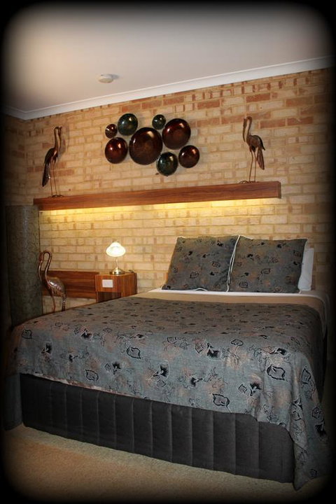 York's Boutique Motel - Tourism Brisbane 3