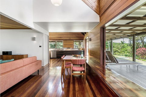 Your Luxury Escape - Cedar View - Tourism Brisbane 1