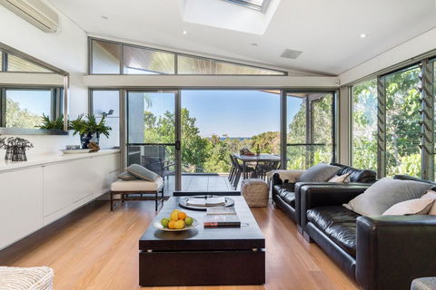 Your Luxury Escape - Vue From Here - Tourism Brisbane 0