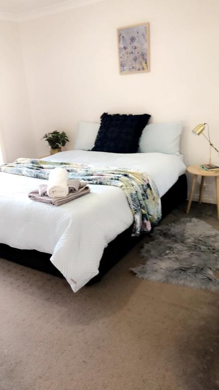 Haven Family& Dog Freindly , Close To Hospital, Airport, Bunnings - Tourism Brisbane 3