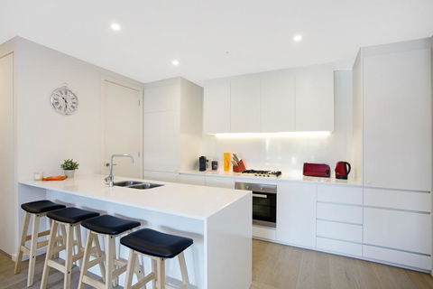 Heart Of St Kilda  Infinity Pool+Parking+WIFI - Brisbane Tourism 3