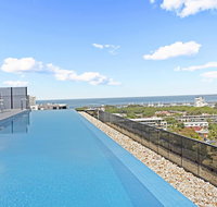 Heart of St Kilda  Infinity PoolParkingWIFI - Brisbane Tourism
