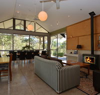Elfin Hill Vineyard Accommodation - Tourism Brisbane