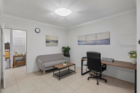 13 Family Home In Morley Sleeps 8 Comfortably - Tourism Brisbane 4