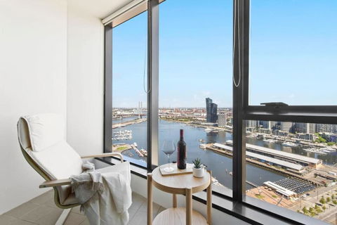 A 2BR Apt With Amazing Harbor Views FREE Parking - Tourism Brisbane 0