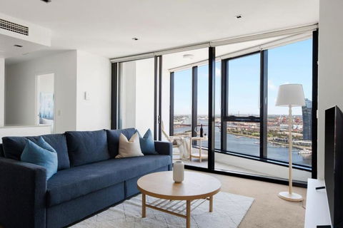 A 2BR Apt With Amazing Harbor Views FREE Parking - Tourism Brisbane 4
