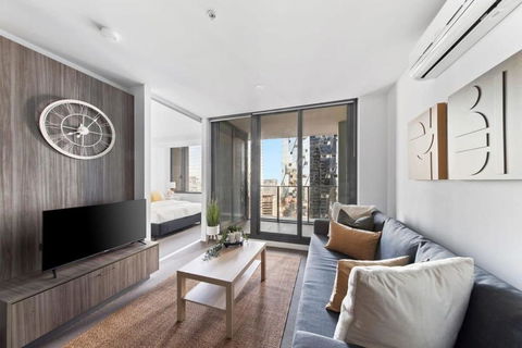 A 2BR Apt With City Views Next To Southern Cross - Tourism Brisbane 1