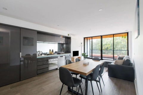 A 3BR Apt Next To Melbourne Zoo FREE Parking - Tourism Brisbane 0