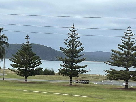 A Beach Apartment - Tourism Brisbane 0