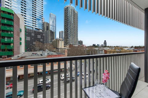 A Chic Studio Only A 4-min Walk To Victoria Market - Tourism Brisbane 4