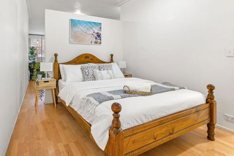 A Chic Studio Right Next To Darling Harbour - Tourism Brisbane 1